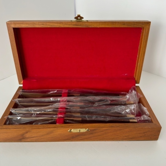 Jean-Claude Mid Century Rosewood and Bronze 6 Steak Knives New in Wooden Box - Picture 3 of 5